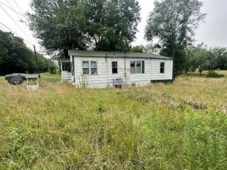 Foreclosed Home - 143 NEW HOPE RD, 38221