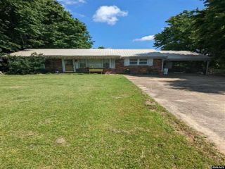 Foreclosed Home - 14984 LATHAM HIGHWAY 190, 38225