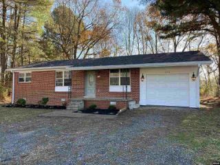 Foreclosed Home - 134 MEADOWBROOK DR, 38237
