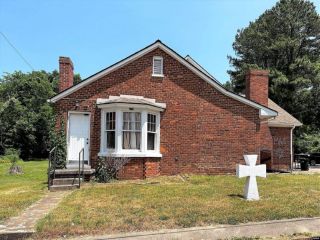 Foreclosed Home - 210 OAKLAND ST, 38237