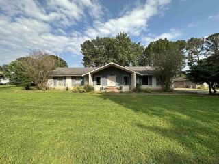 Foreclosed Home - 106 SCATESWOOD DR, 38237