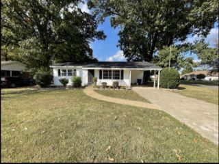 Foreclosed Home - 101 MEADOWBROOK DR, 38237