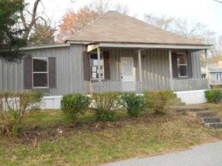 Foreclosed Home - 725 W BLYTHE ST, 38242