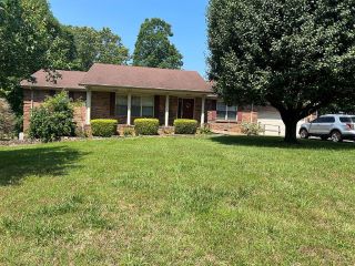 Foreclosed Home - 220 NIKKI LN, 38242