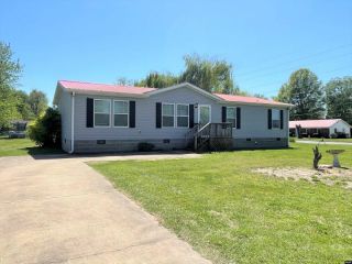 Foreclosed Home - 506 W CHEATHAM ST, 38261