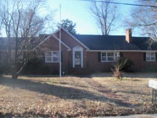 Foreclosed Home - 212 ROLAND AVE, 38301