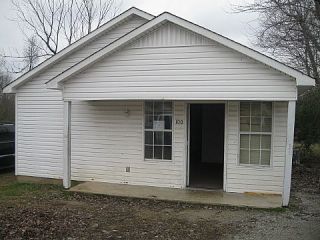 Foreclosed Home - 100 CLOVERDALE ST, 38301