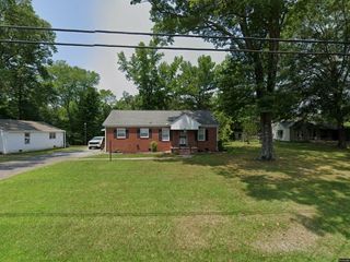 Foreclosed Home - 44 SEAVERS RD, 38301