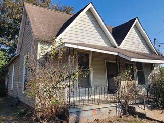 Foreclosed Home - 130 MOBILE ST, 38301