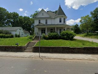 Foreclosed Home - 325 JOHNSON ST, 38301