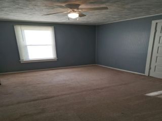 Foreclosed Home - 2 BUTLER ST, 38301