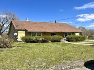 Foreclosed Home - 473 JACKSON ST, 38301