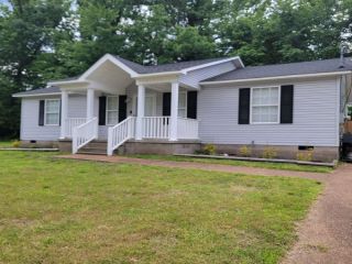 Foreclosed Home - 17 WOODS EDGE DR, 38301