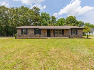 Foreclosed Home - 23 STANFORD DR, 38301