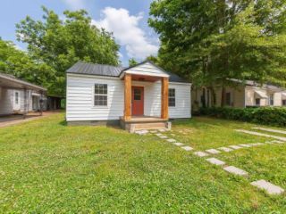 Foreclosed Home - 128 HOLLAND AVE, 38301