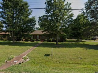 Foreclosed Home - 132 CHANNING WAY, 38305