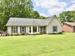 Foreclosed Home - 23 HANNAH DR, 38305
