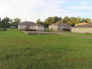 Foreclosed Home - 49 JASON DR, 38305