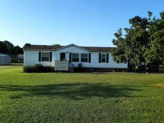 Foreclosed Home - 16 CAMBRIDGE DR, 38305