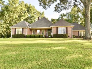 Foreclosed Home - 115 HEATHERWOOD DR, 38305