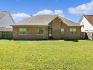Foreclosed Home - 23 DOUBLE CREEK CV, 38305