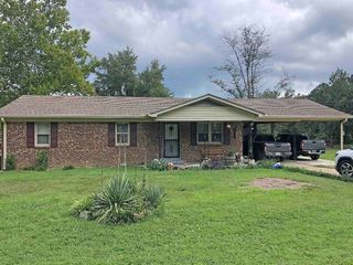 Foreclosed Home - 335 HARDY RD, 38310