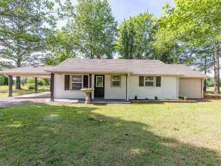 Foreclosed Home - 1495 SEATON LOOP, 38310
