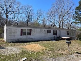 Foreclosed Home - 435 ALPINE RD, 38320