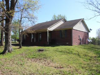 Foreclosed Home - 1260 OLD LAVINIA RD, 38321