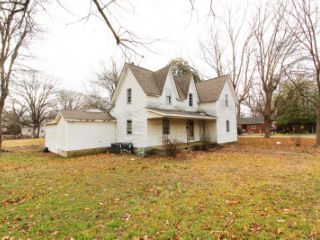 Foreclosed Home - 277 PEACH ST, 38330