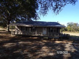 Foreclosed Home - 74 JAMES RD, 38330