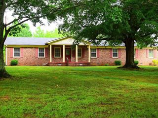 Foreclosed Home - 160 WILSON SCHOOL RD, 38340