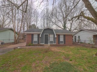 Foreclosed Home - 104 SWEET GUM DR, 38343