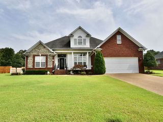 Foreclosed Home - 74 SADDLE TREE DR, 38343