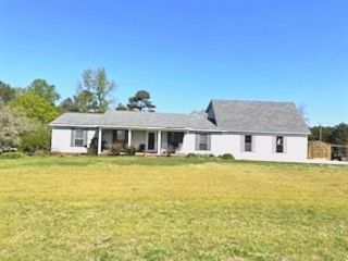 Foreclosed Home - 3290 STEGALL RD, 38351