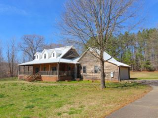 Foreclosed Home - 4392 ALBERTON RD, 38351