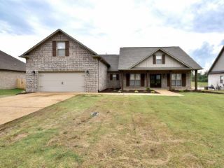 Foreclosed Home - 133 WILLOW SPRINGS DR, 38355