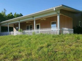 Foreclosed Home - 2750 JEANETTE HOLLADAY RD, 38363