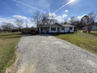 Foreclosed Home - 85 DRY CREEK RD, 38366