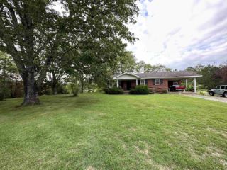 Foreclosed Home - 2890 NEWMAN RD, 38371