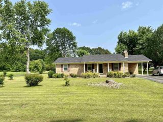 Foreclosed Home - 190 PILGRIMS REST RD, 38372