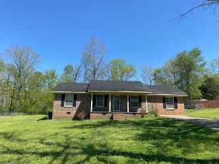 Foreclosed Home - 420 ANDREWS LN, 38372