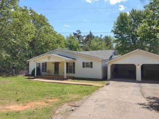 Foreclosed Home - 257 MOOSE LODGE RD, 38375