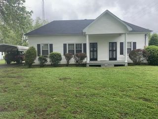 Foreclosed Home - 4 BRAZIL GIN CUTOFF RD, 38382