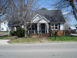 Foreclosed Home - 106 W 17TH ST, 38401