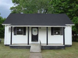 Foreclosed Home - 314 CHURCH ST, 38425