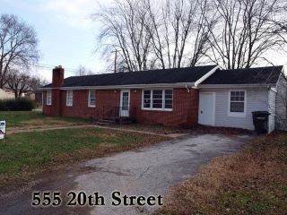 Foreclosed Home - 555 E 20TH ST, 38501