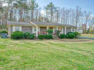 Foreclosed Home - 330 PETITE DR, 38501