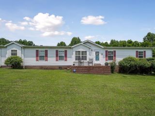 Foreclosed Home - 4119 SHEPARDSVILLE HWY, 38545