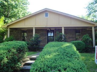 Foreclosed Home - 874 COOKEVILLE HWY, 38552
